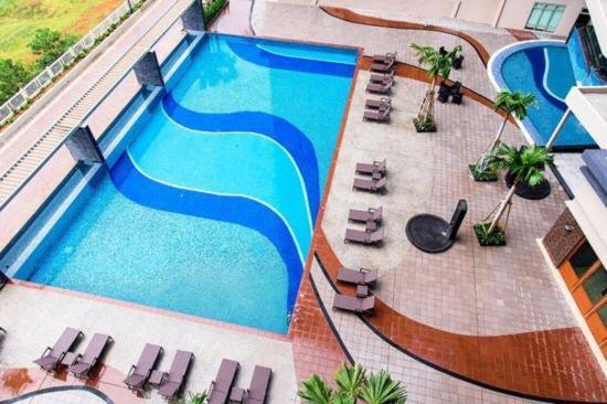 Shaftsbury Residence Cyberjaya With A Pool & Free Parking エクステリア 写真